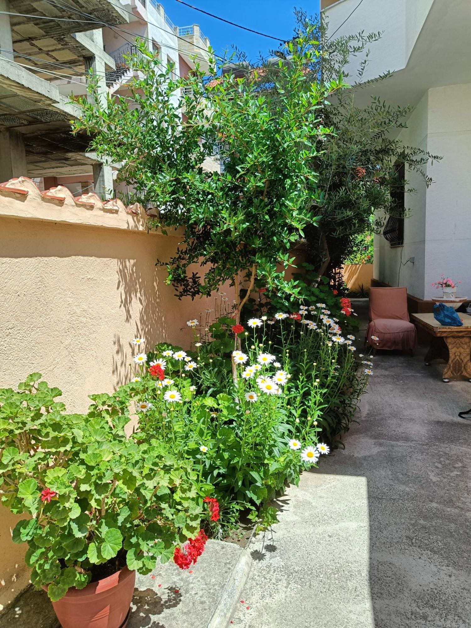 Vila Semako Durrës Exterior foto