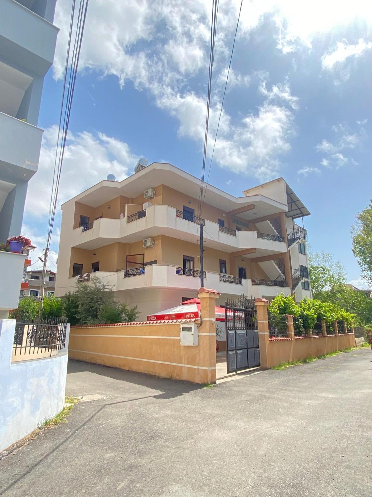 Vila Semako Durrës Exterior foto